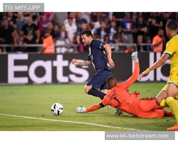 意甲精彩对决切尔西大胜巴黎圣日耳曼点球争议引发全场热议