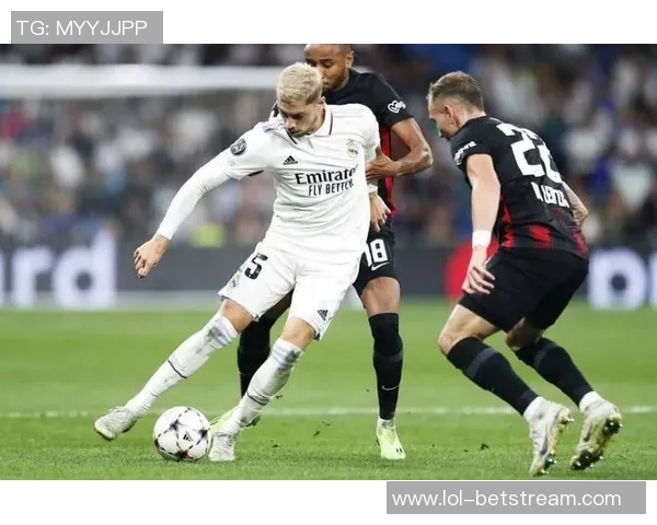 莱比锡与皇马激战成平局意外瞬间点燃全场激情