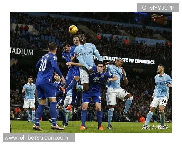 英超激战：热刺与曼城战成平局乌龙球成比赛转折点分析